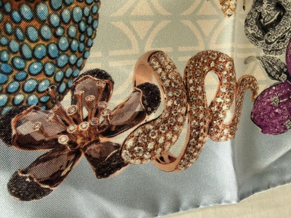 LE VIAN Silk Scarf “Through The Centuries” Italy MSRP $500 Light Blue Jewels Gar - Picture 5 of 16